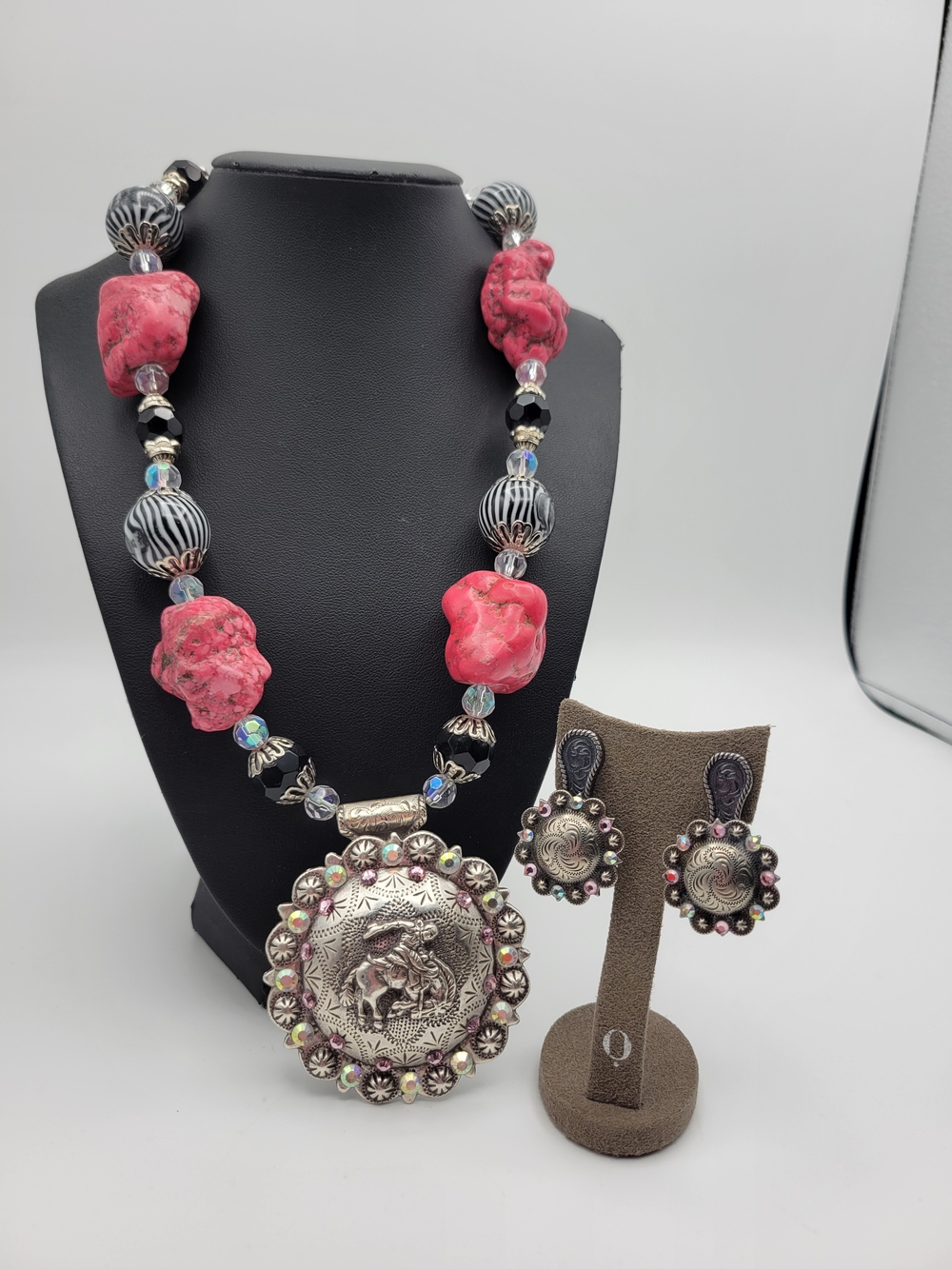 Trigg Leather Hot pink Stone with AB Rhinestones Heavy Necklace and earrings